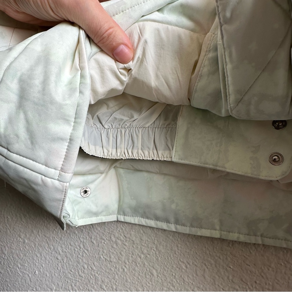 NWT Free People Movement Bunny Slope Printed Puffer Mountain Mist Mint Large - Picture 8 of 13